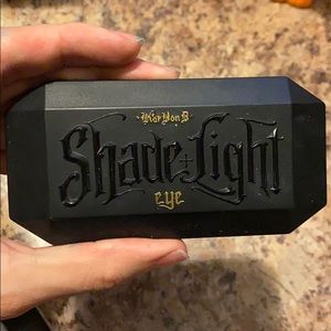 Kat Von D Shade + Light Mini palette